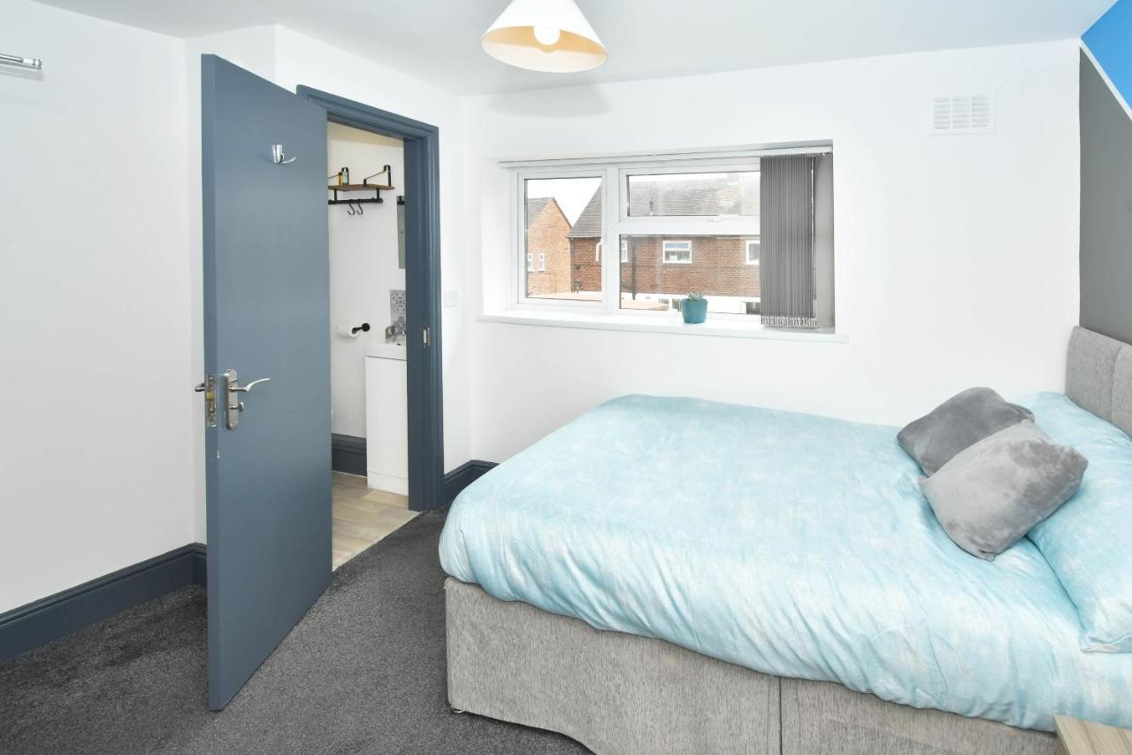 Townhouse @ Chiltern Place Newcastle Under Lyme Silverdale  Exterior foto