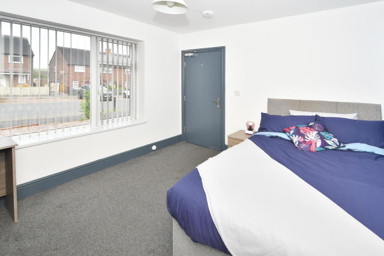 Townhouse @ Chiltern Place Newcastle Under Lyme Silverdale  Exterior foto